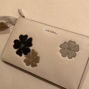 CHEAP NEW MICHAEL KORS WRISTLET!!!